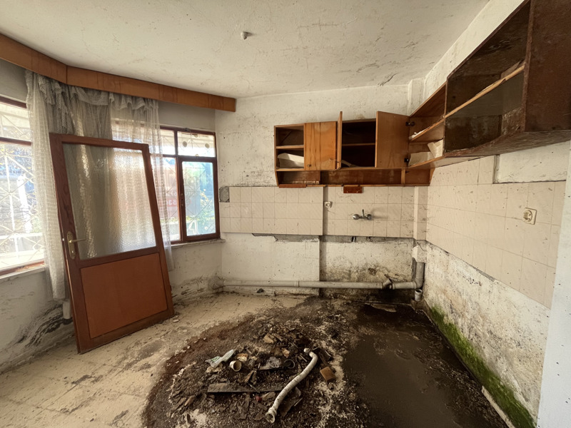 BALIKESİR EDREMİT'DE 2+1 95 M2 SATILIK DAİRE